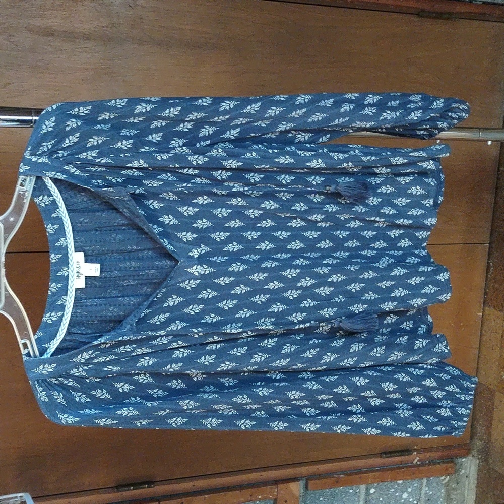 Style & Co. Navy and White Leaf Print Blouse